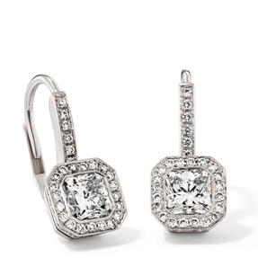 Earrings in 18k white gold set with colourless diamonds.